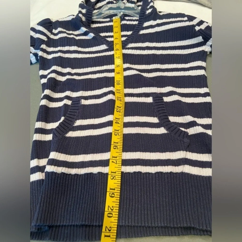 Gap Kid, Pullover Hoodie,‎ Navy Blue and White Stripes, kangaroo Pouch, size XL